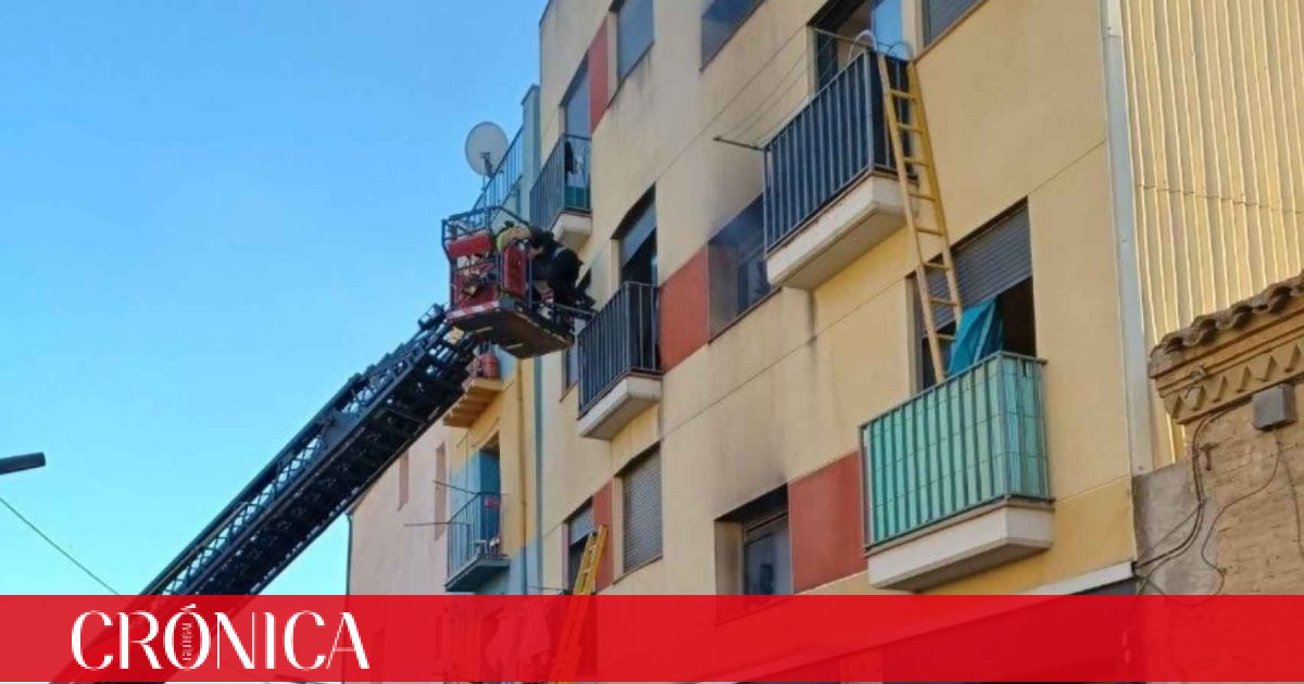 Seis Heridos Y Vecinos Desalojados Por Un Incendio En Un Edificio De