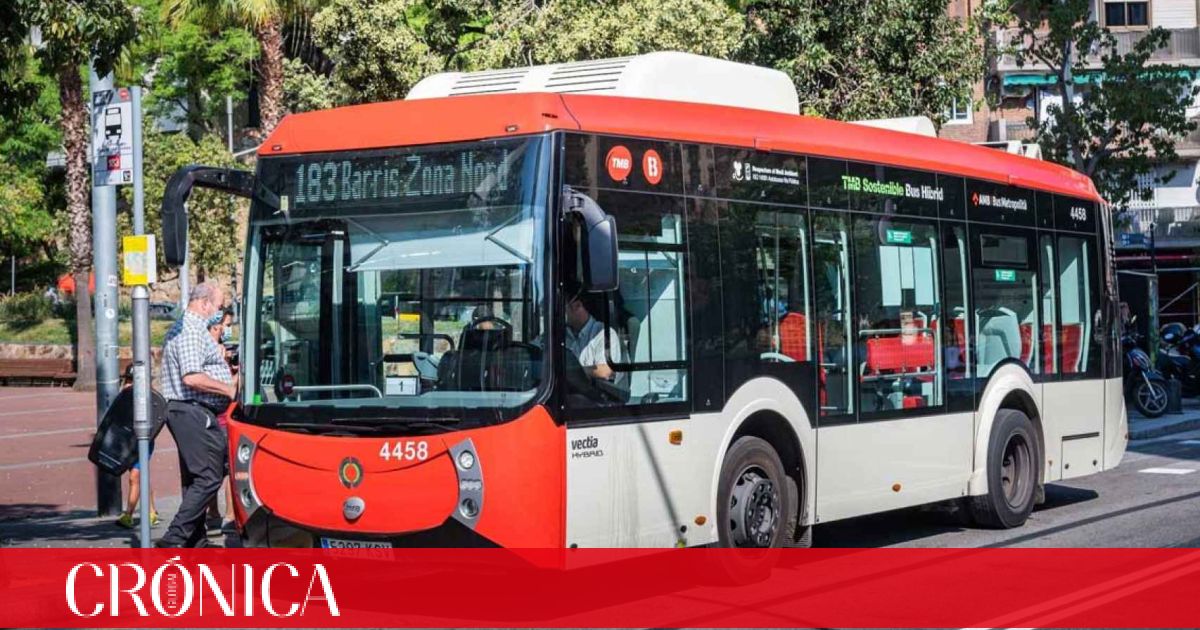 El comité de empresa de la TMB convoca mañana una huelga de autobuses