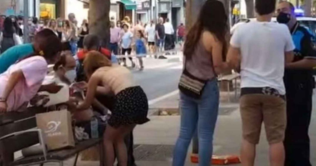 Apuñalan a un hombre en plena calle tras una pelea