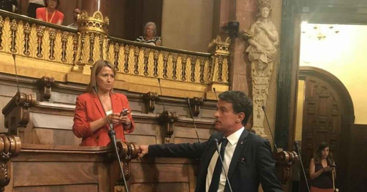 Un Partido Constitucionalista De Derechas Salva Las Cuentas De Colau