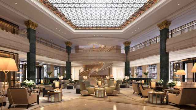 Lobby del hotel Four Seasons de Madrid, ubicado en una de las joyas de OHL: el complejo Canalejas / EP