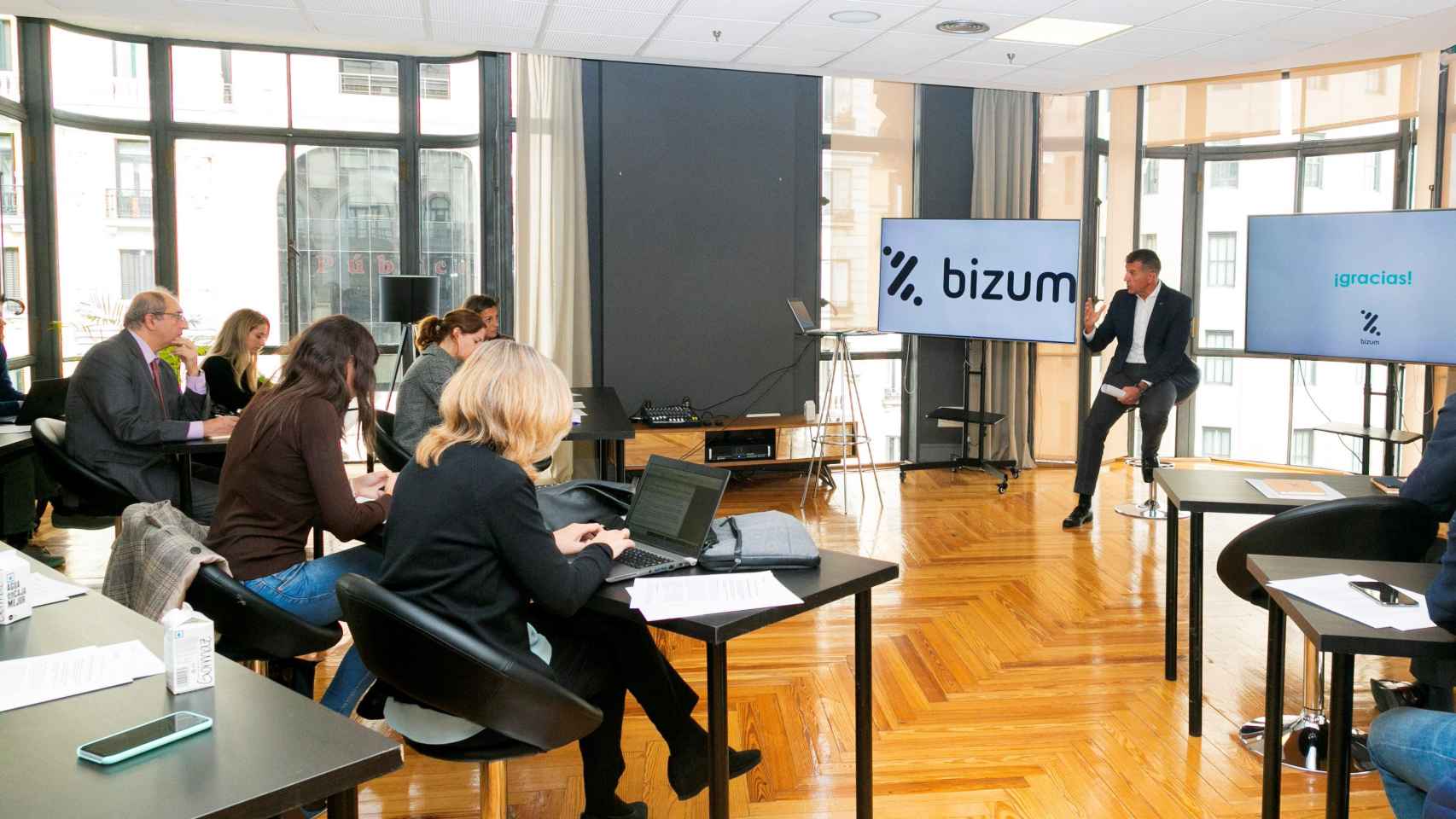 Bizum permite hacer transferencias más rápidas y fáciles con el móvil