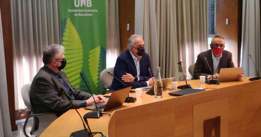 El rector de la UAB, Javier Lafuente, comparece un mes después del ciberataque contra la universidad / CG