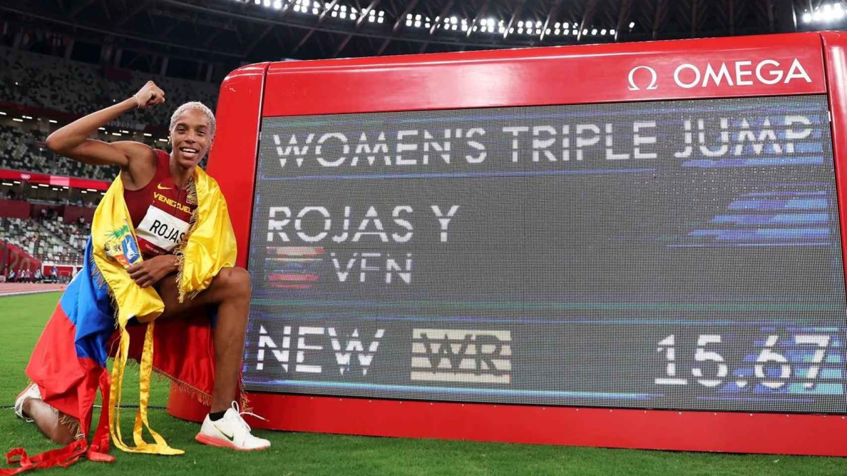 Yulimar Rojas, atleta del Barça, tras ganar la medalla de oro en Tokio / FCB