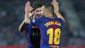 Sergi Roberto y Jordi Alba celebrando un gol del Barça / EFE