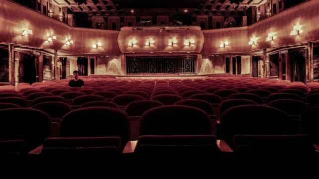 Un teatro con varias butacas / PEXELS