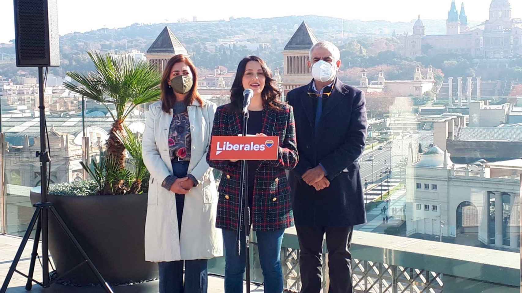 Luz Guilarte, Inés Arrimadas y Carlos Carrizosa / EUROPA PRESS