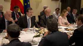 El presidente del Gobierno, Mariano Rajoy, durante la cumbre hispano-portuguesa en Baiona (Pontevedra)