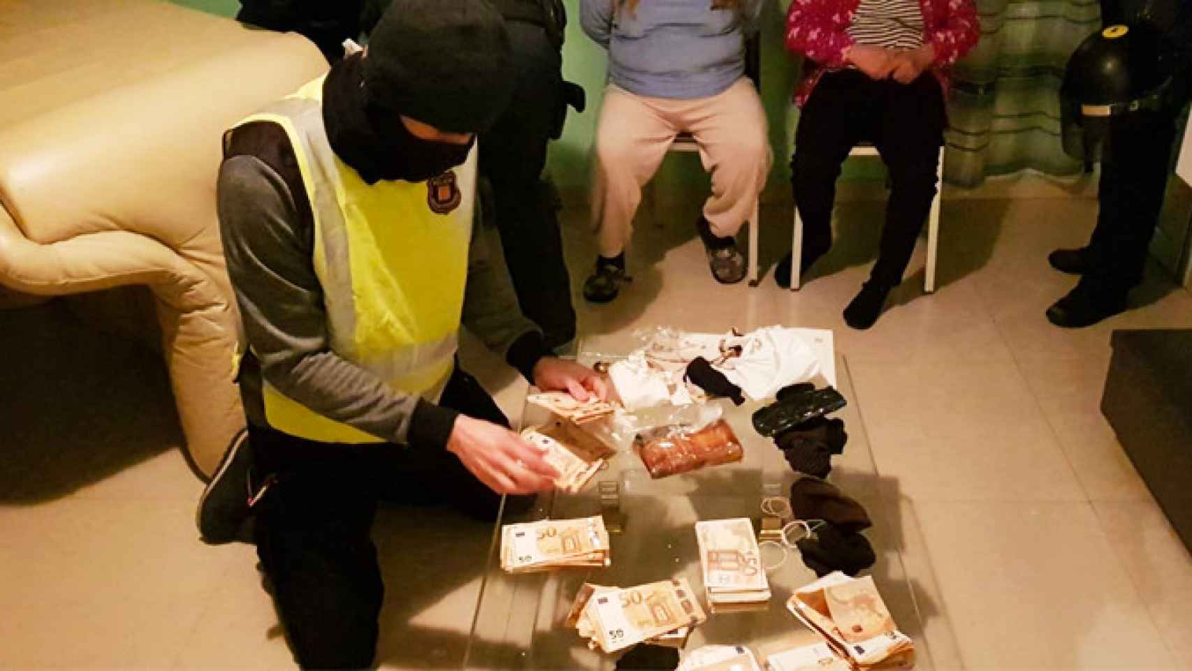 Imagen de la operación de los Mossos d'Esquadra contra la droga en Tarragona hoy / CME