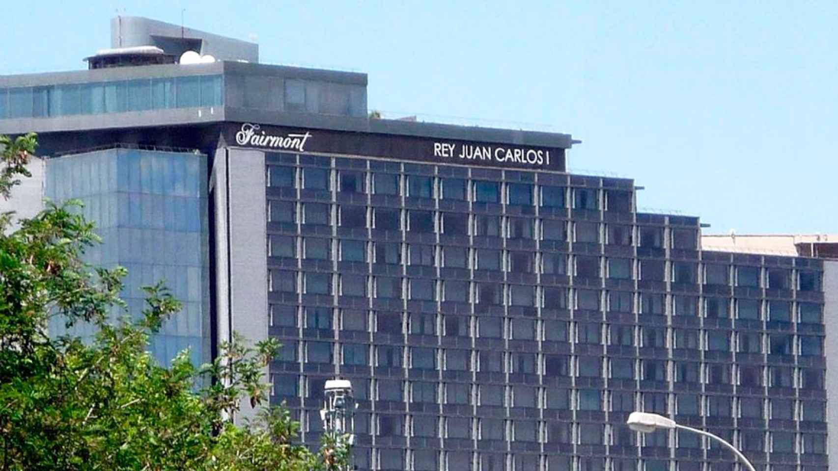 Imagen del hotel Fairmont Juan Carlos I de Barcelona, cerrado desde 2020 / Cedida