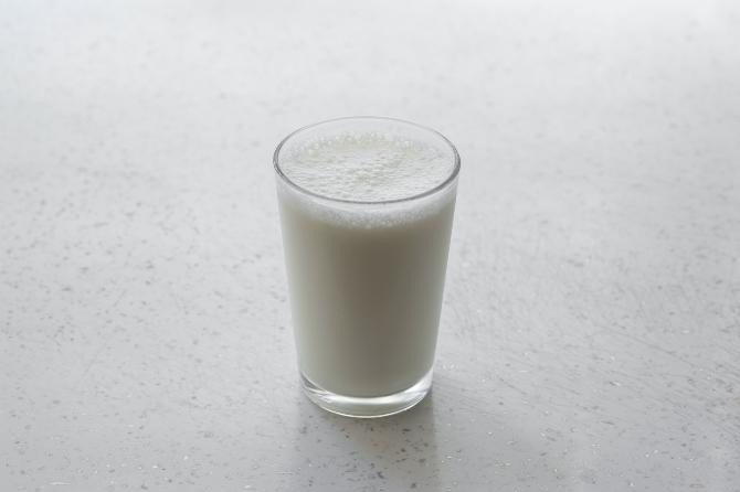 La leche sirve para calmar el efecto de los pimientos más picantes / Engin Akyurt en UNSPLASH