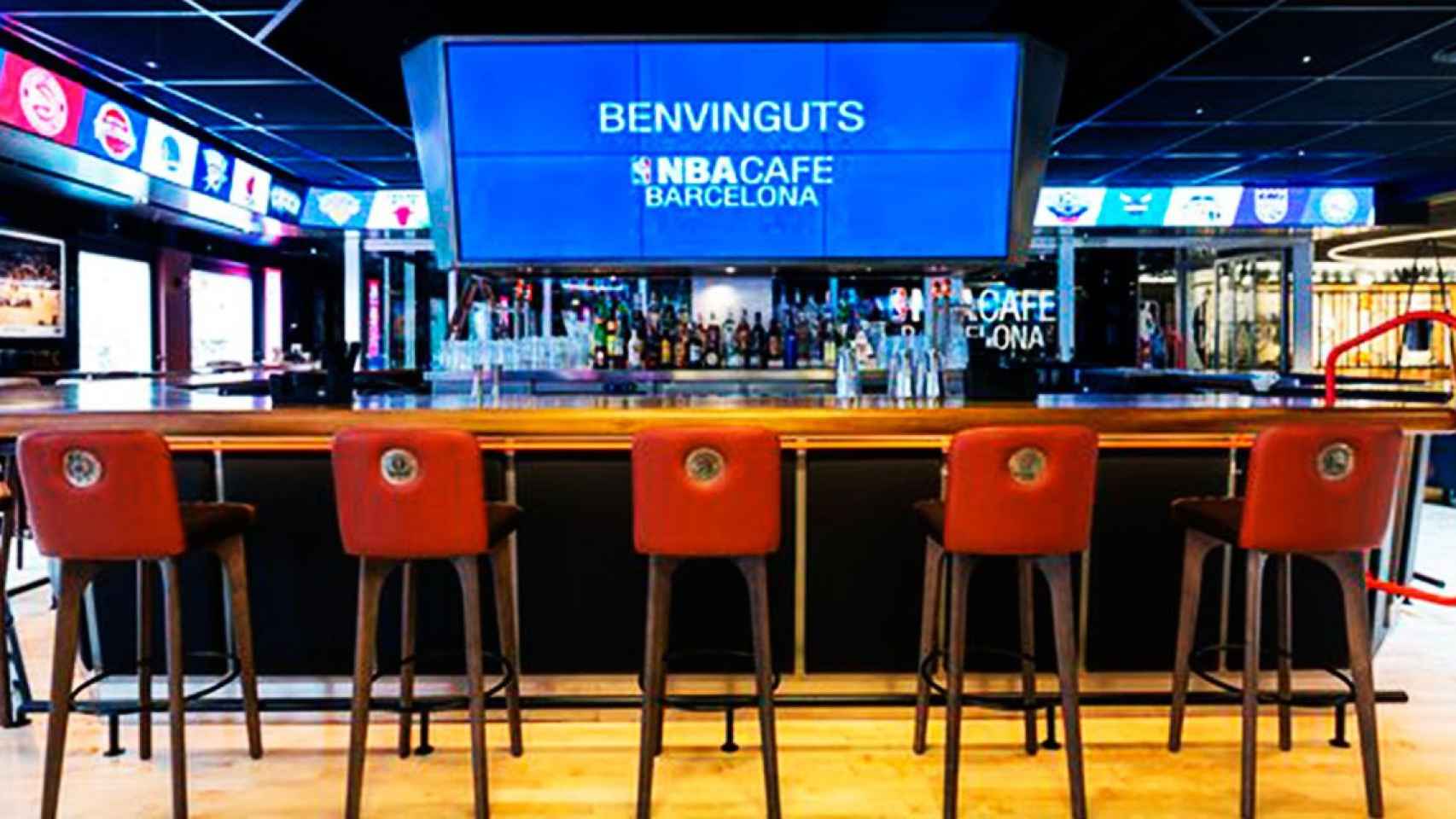 El NBA Café de Barcelona, cerrado tras el coronavirus / NBA Café