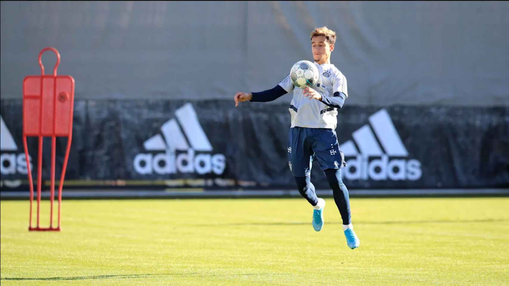 Phlippe Coutinho en un entrenamiento con el Bayern de Múnich / FC Bayern de Múnich
