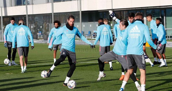 Sergio Ramos, en un entrenamiento con el Real Madrid | RM
