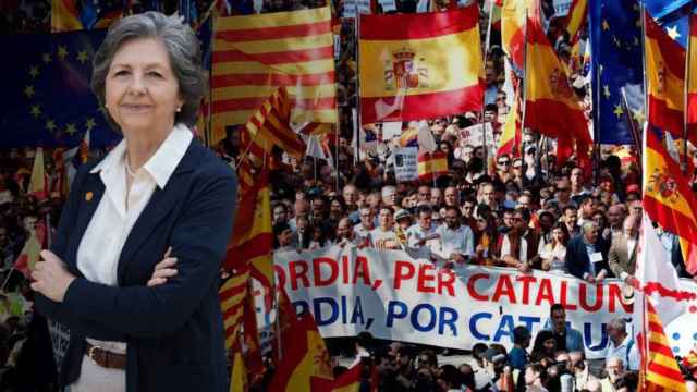 Elda Mata Miró-Sans, presidenta de Societat Civil Catalana, ante una manifestación organizada por la entidad constitucionalista / SCC