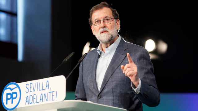 Mariano Rajoy en el mítin de Sevilla