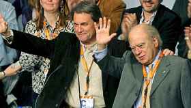 El presidente de la Generalidad, Artur Mas, y el ex presidente de la Generalidad y fundador de CDC y CiU, Jordi Pujol