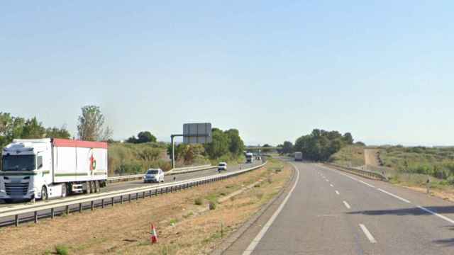 Imagen del tramo de la autovía A-2, en Lleida, en el que se llevarán a cabo las obras de rehabilitación / GOOGLE STREET VIEW