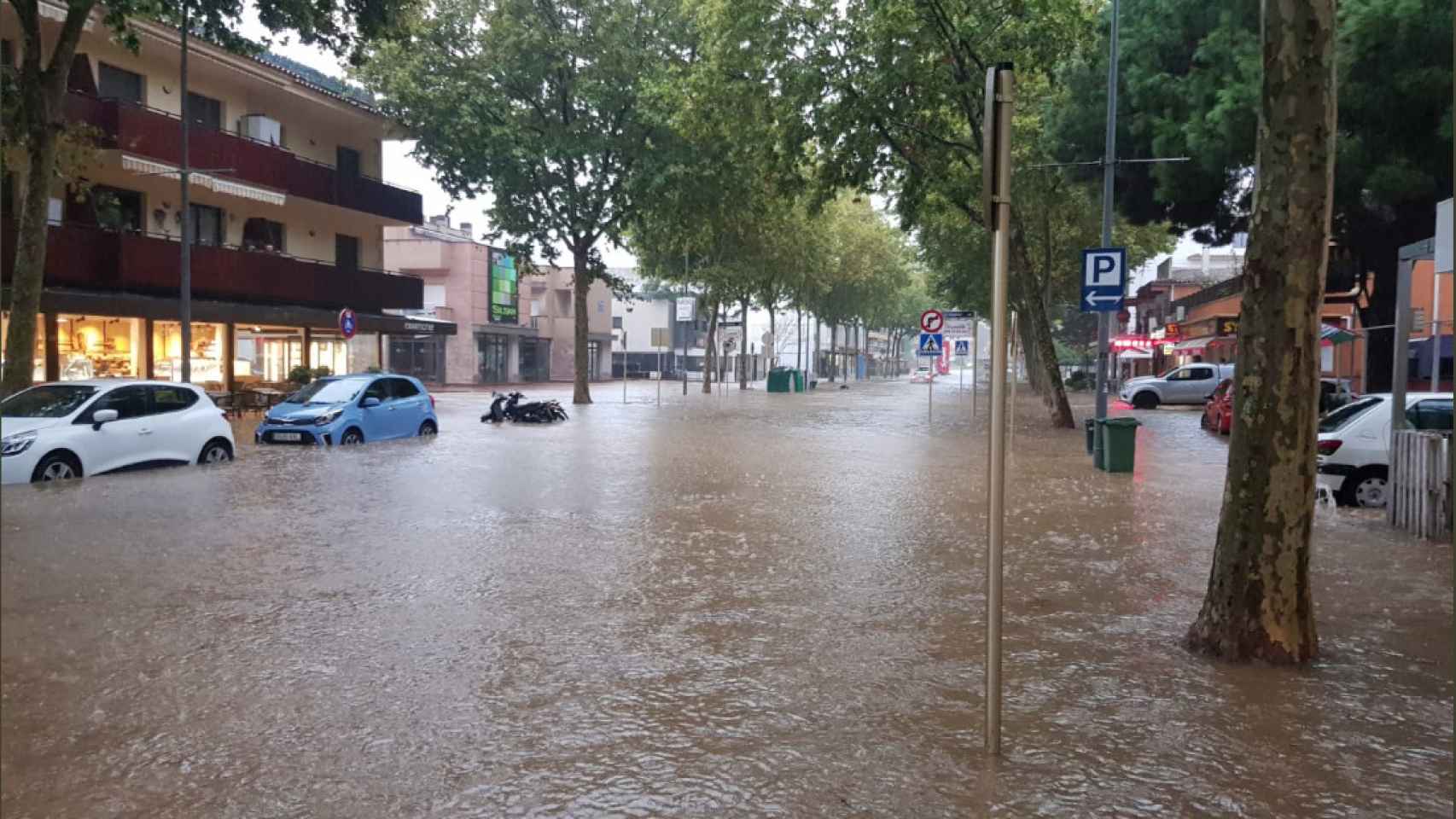 El temporal en Platja d'Aro ha dejado inundaciones / TWITTER