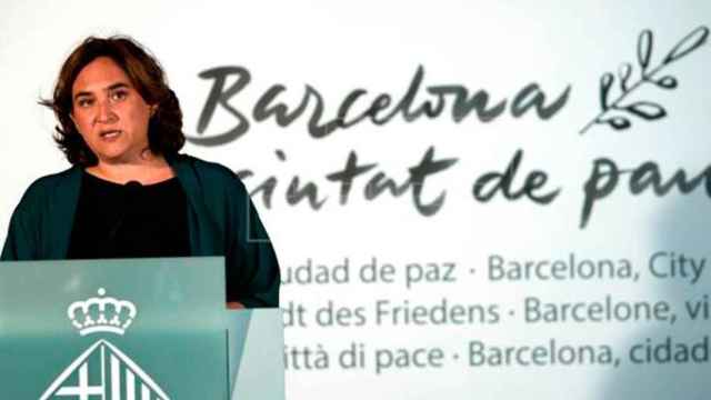 Ada Colau, alcaldesa de Barcelona, en el homenaje a las víctimas del atentado del 17A de 2018 / CG