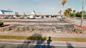 Vista de la discoteca Club Blu de Fort Myers, donde se ha producido el tiroteo.