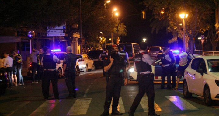 Despliegue policial tras el ataque terrorista en Cambrils / EFE