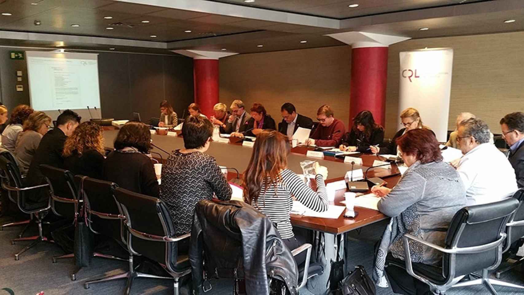 El Consejo de Relaciones Laborales, donde están representados Generalitat, sindicatos y patronales, impulsa la reforma horaria / GENCAT