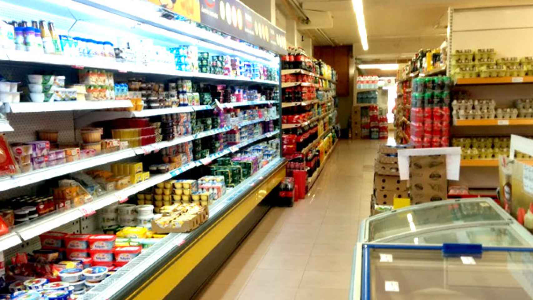Interior de un supermercado Ribetans, fundadora de los supermercados Can Torreta