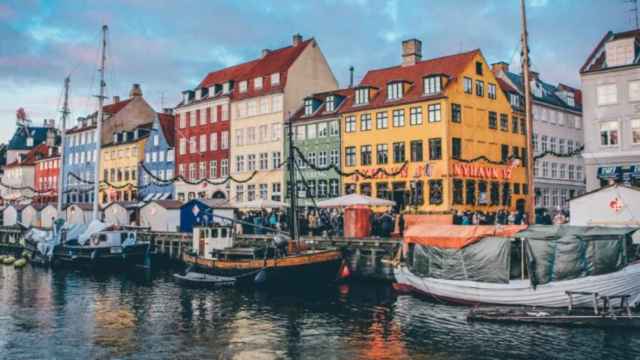 Estampa típica de la ciudad más segura de este 2021, Copenhague / Nick Karvounis en UNSPLASH