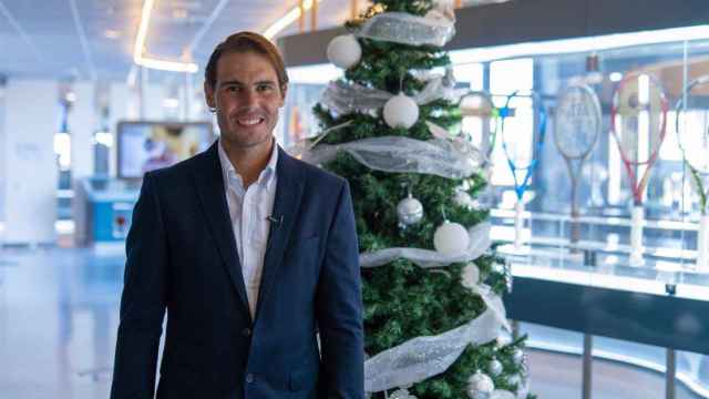 El tenista Rafa Nadal durante su felicitación navideña / EP