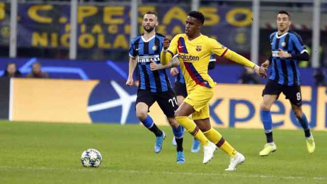 Junior Firpo jugando contra el Inter de Milán / EFE