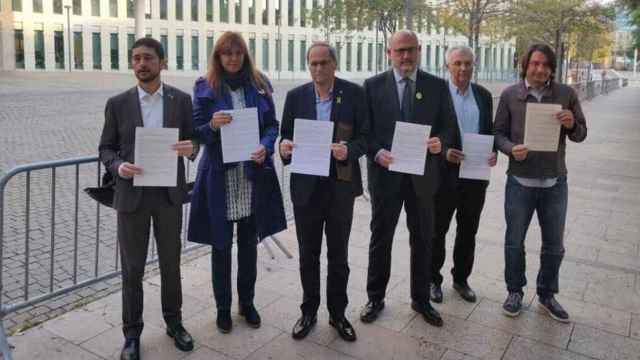 El presidente Quim Torra y otros dirigentes independentistas participan en la campaña de autoinculpaciones de Òmnium / EUROPA PRESS