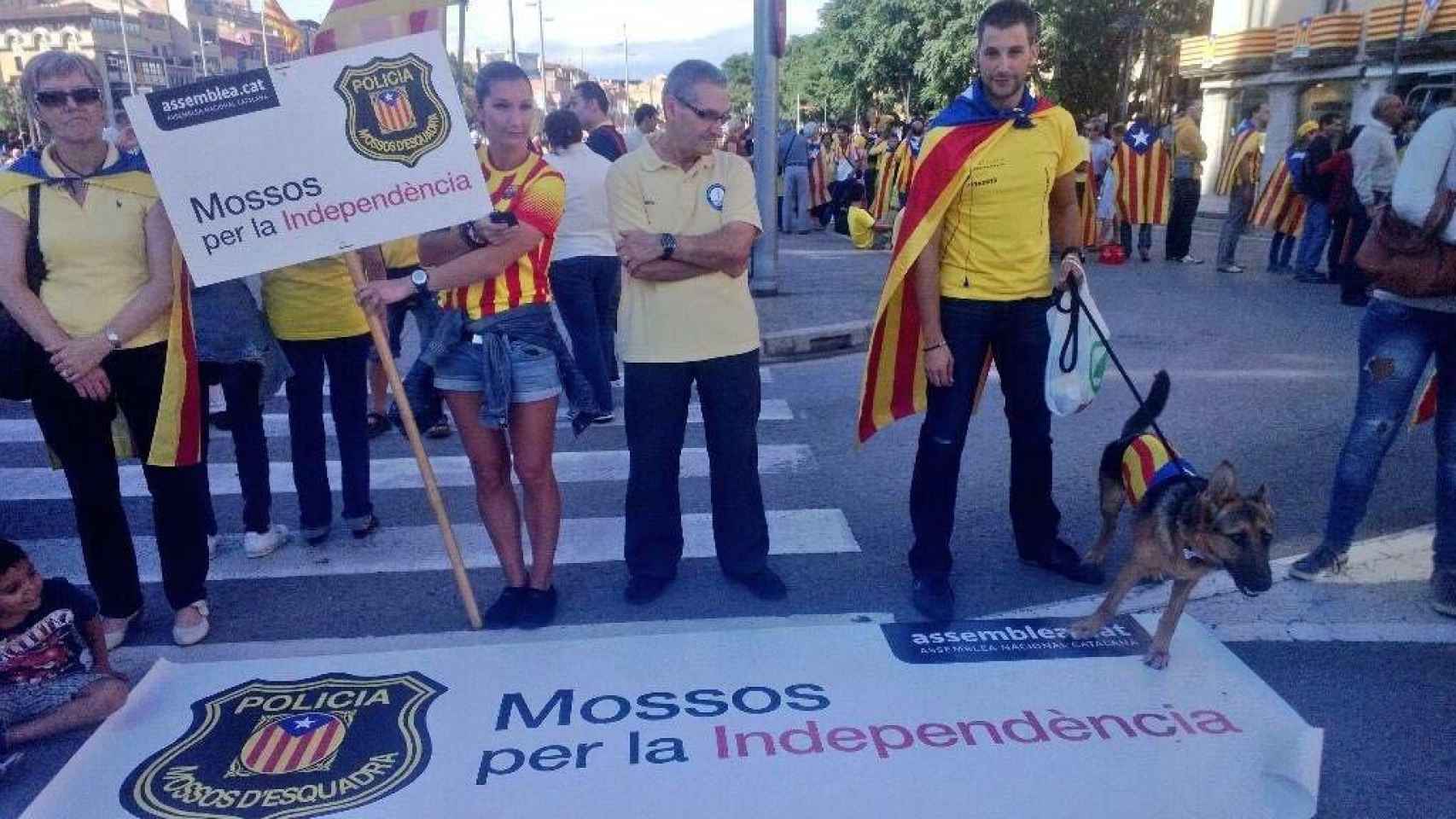 'Mossos per la Independència' en una manifestación