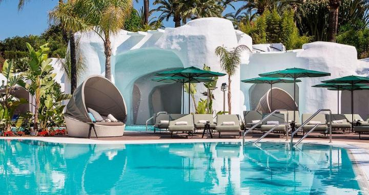 Piscina del hotel Don Carlos Leisure Resort & Spa en Marbella / EFE