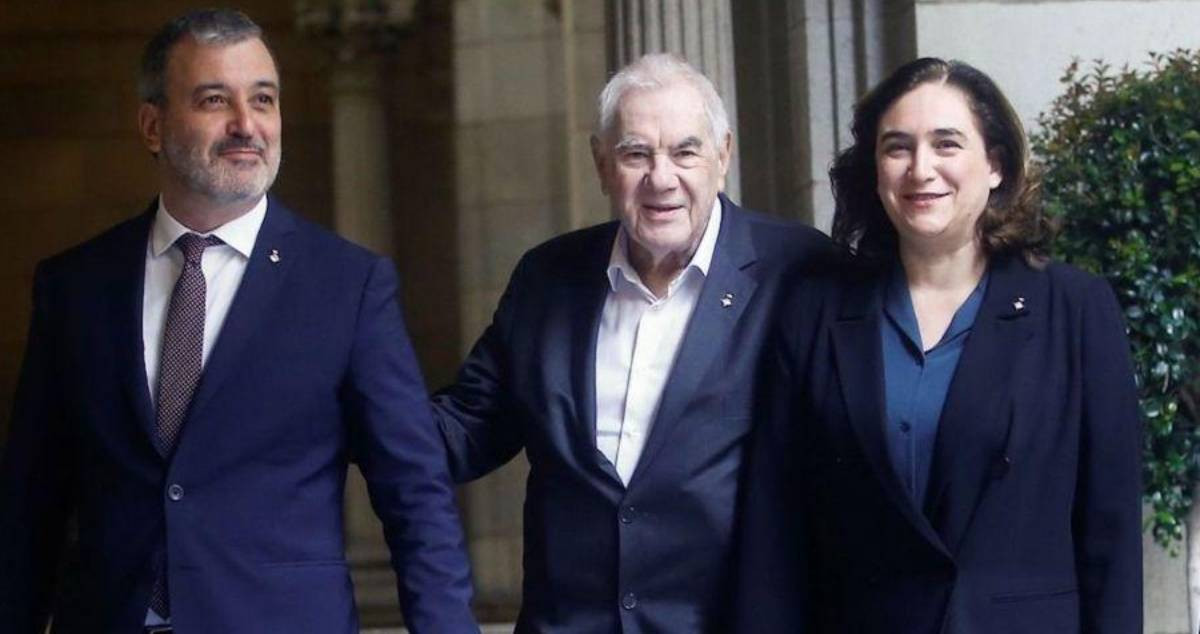 Jaume Collboni (PSC), Ernest Maragall (ERC) y Ada Colau (BComú) / EFE