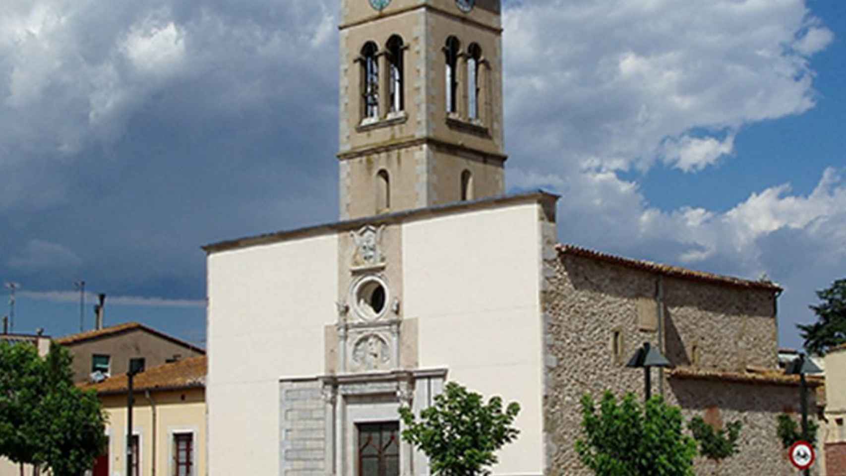 Iglesia de Bescanó / CG