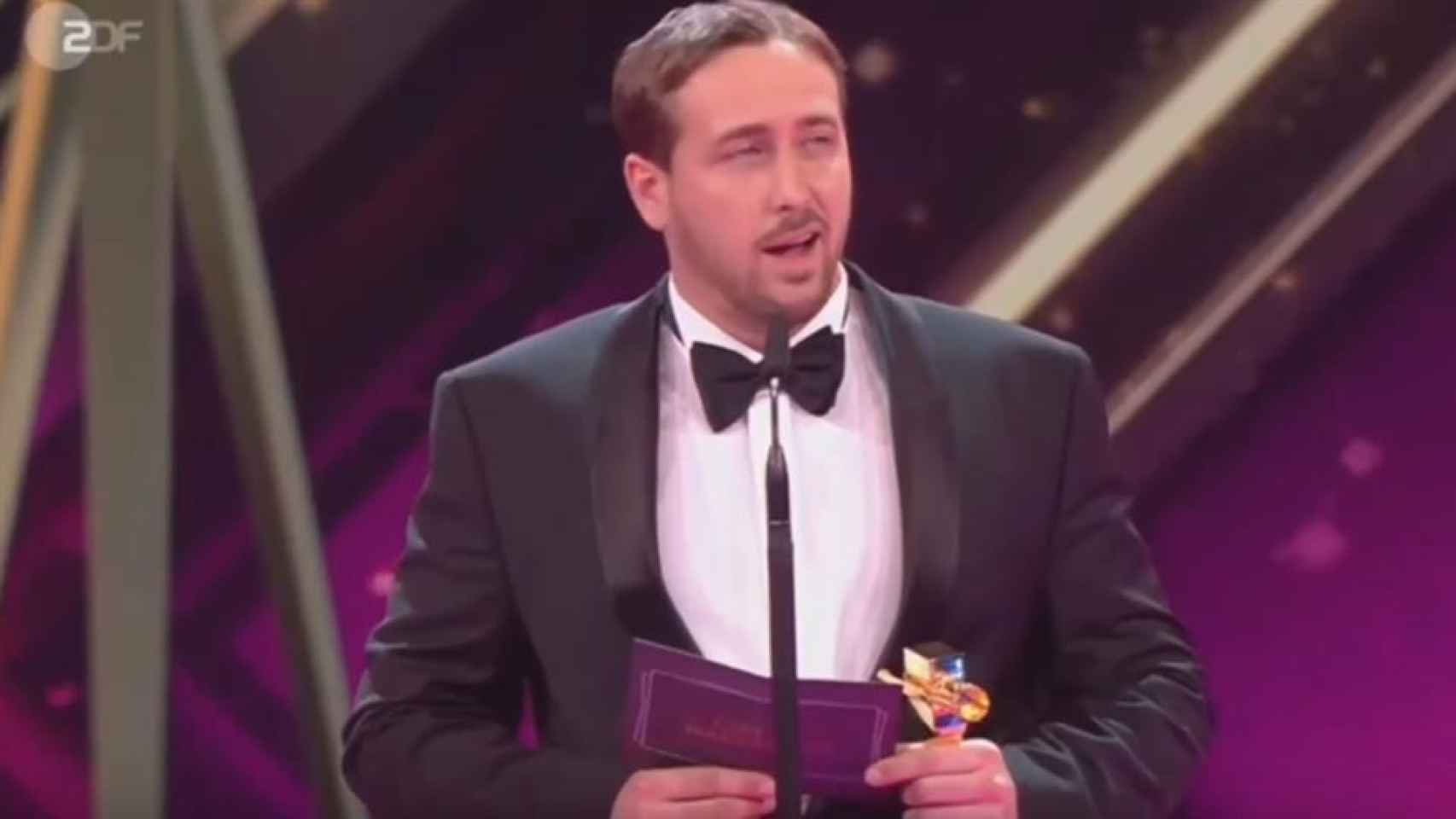 Falso Ryan Gosling en la entrega de los premios alemanes / 2DF