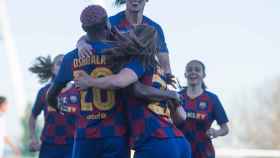 Las jugadoras del Barça celebran un gol ante el Tacón / FCB