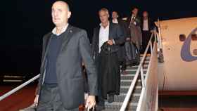 Jordi Moix y el resto de los directivos del Barça llegando a Praga / FC Barcelona