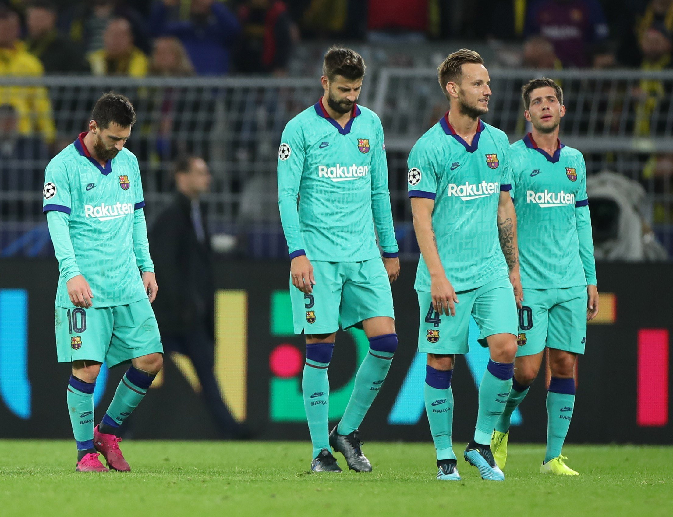 Messi, Piqué, Rakitic y Roberto, abatidos tras un mal arranque de Champions / EFE