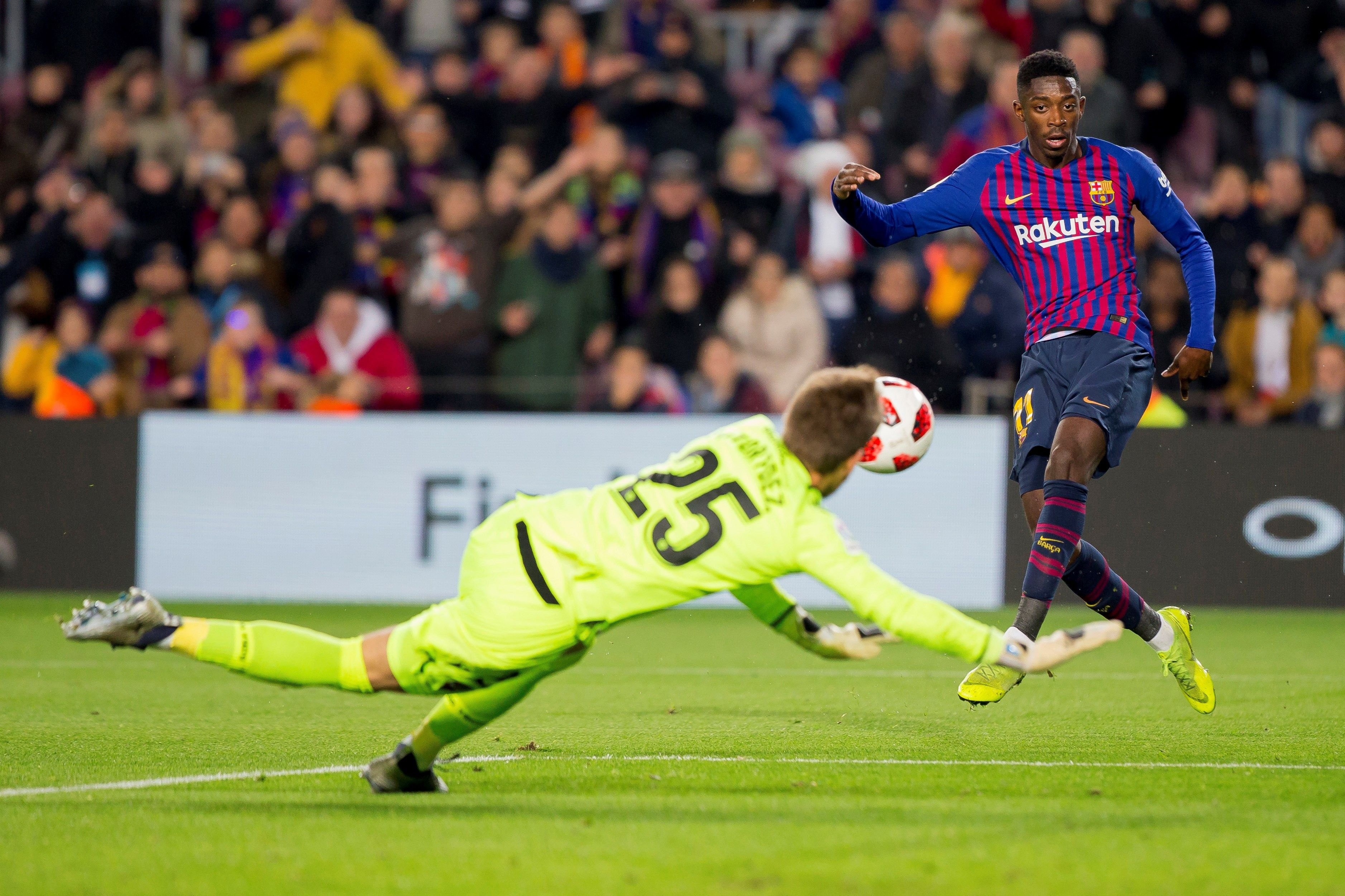 Dembelé marca su segundo gol frente al Levante en la vuelta de octavos de la Copa del Rey / EFE