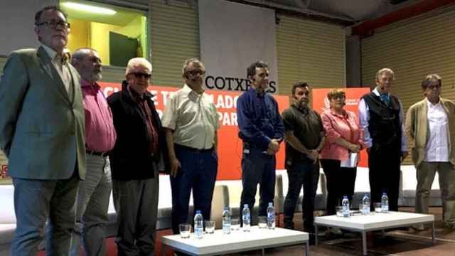 Matías Carnero, presidente de UGT de Cataluña (3 derecha), en el debate del papel de los sindicatos ante el 'procés' organizado por Societat Civil Catalana / CG