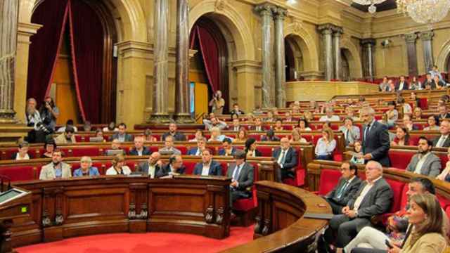 Imagen del pleno del Parlament de Cataluña, con los escaños de PDeCAT a la izquierda / EP