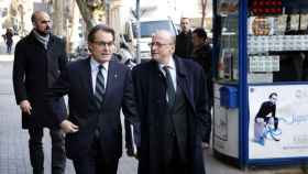 Jordi Vilajoana junto a Artur Mas en una imagen de archivo. El primero ha testificado esta mañana y el segundo lo hará esta tarde /EFE