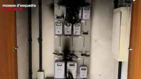 Los Mossos detienen a un pirómano que operaba en Barcelona quemando contadores de luz / EP