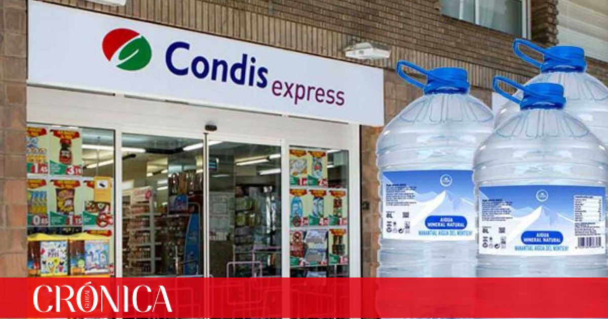 Salud Pública también retira las garrafas y botellas de agua de la