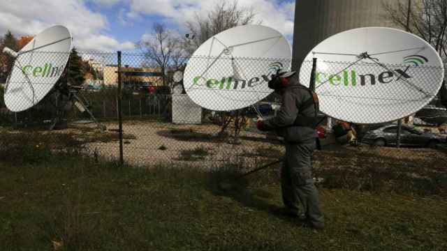 Antenas de Cellnex, imagen de archivo / REUTERS