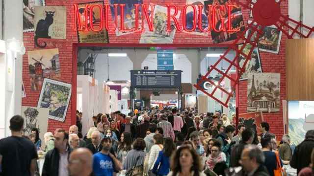 Visitantes en una edición anterior de la feria B-Travel de Barcelona / EFE