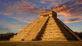 Chichén Itzá, una de las siete maravillas del mundo / BOOKING