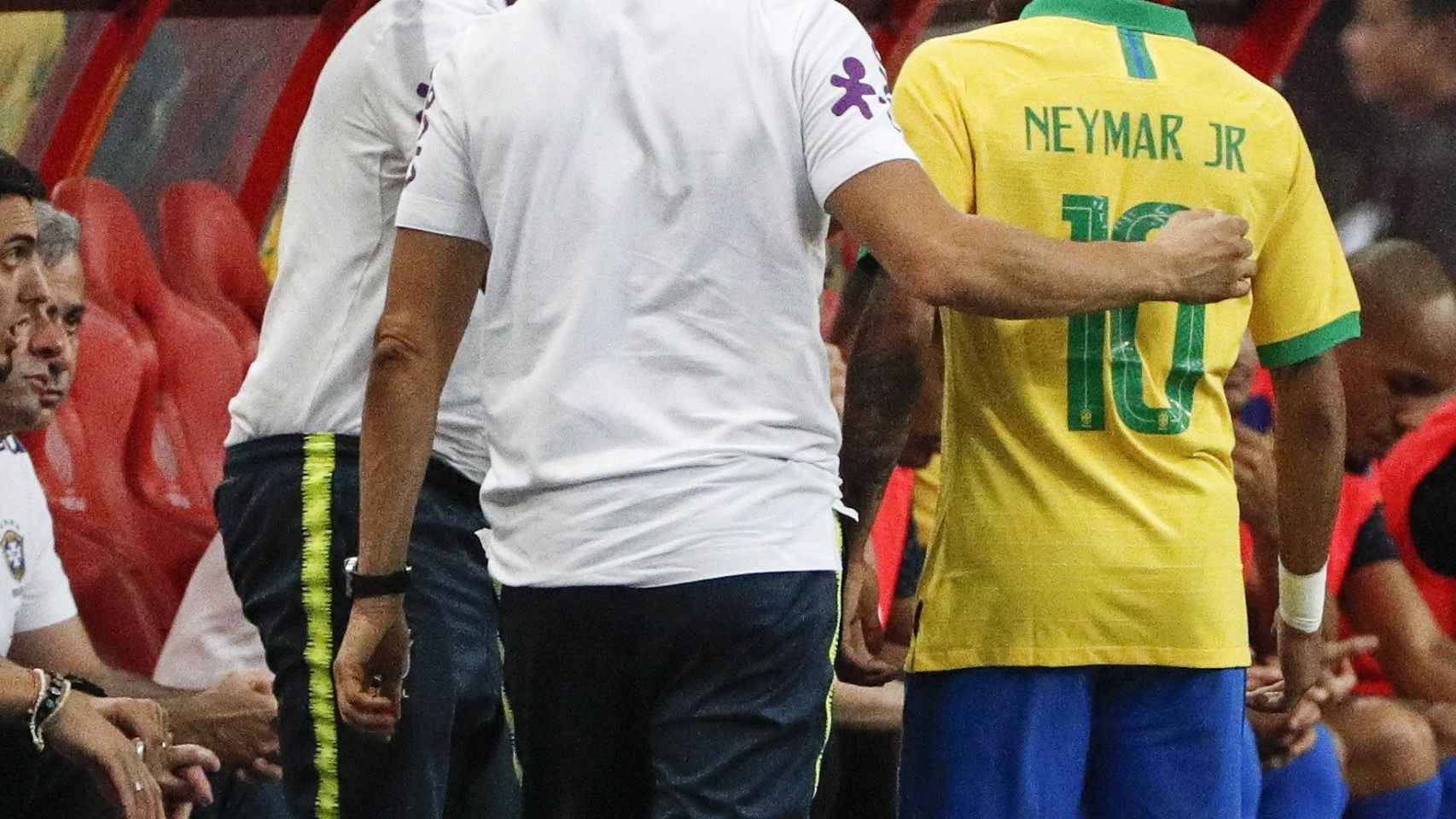 Neymar fue sustituido en el amistoso contra Nigeria / EFE